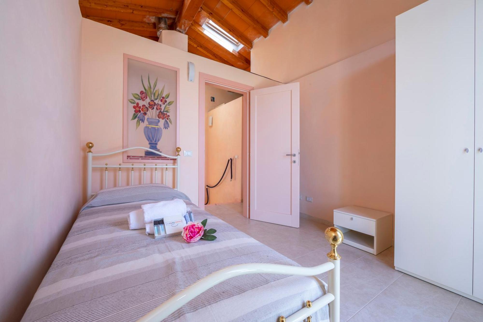 פיאטרה סנטה Villa Clara Few Km From The Sea - Happy Rentals מראה חיצוני תמונה