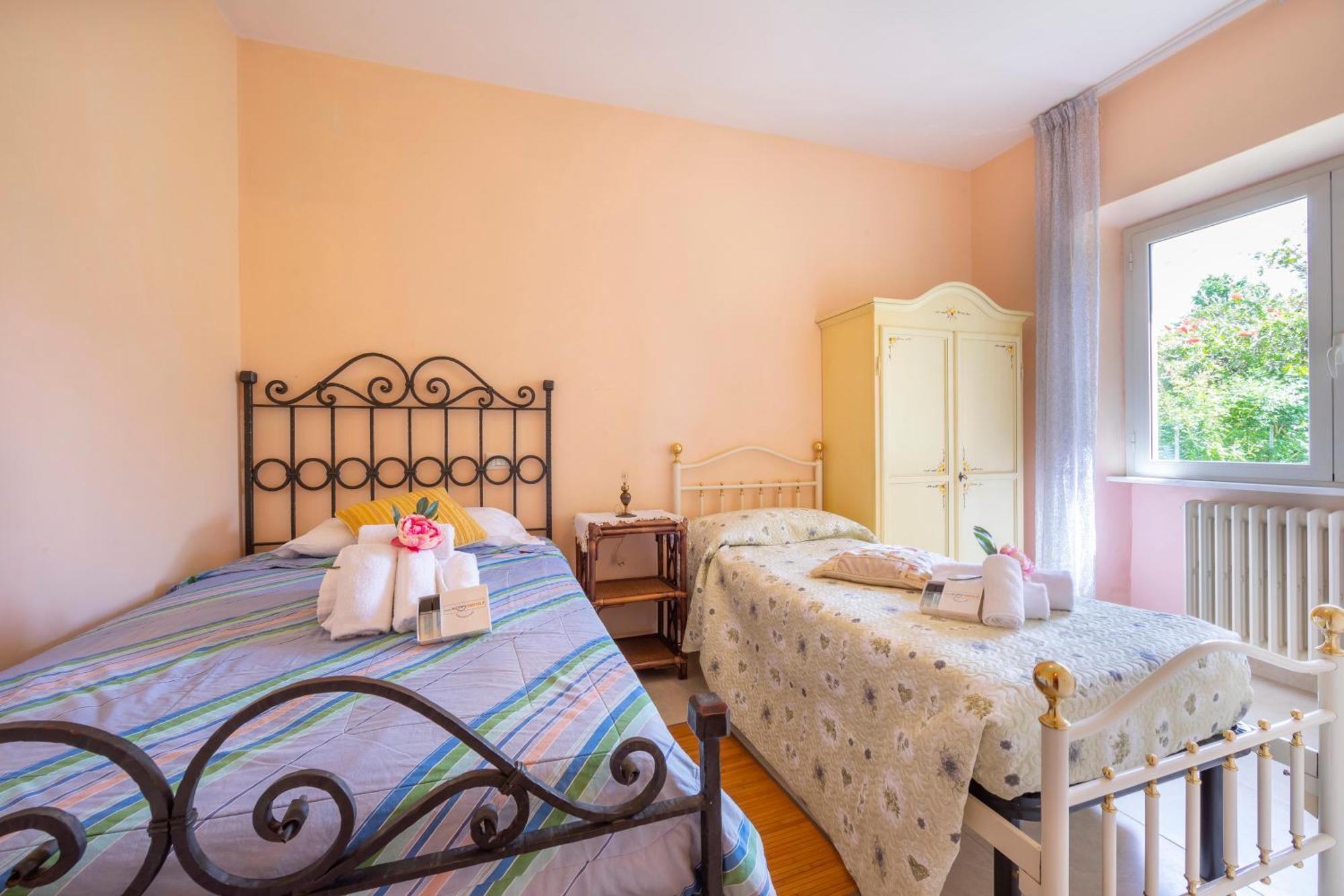 פיאטרה סנטה Villa Clara Few Km From The Sea - Happy Rentals מראה חיצוני תמונה