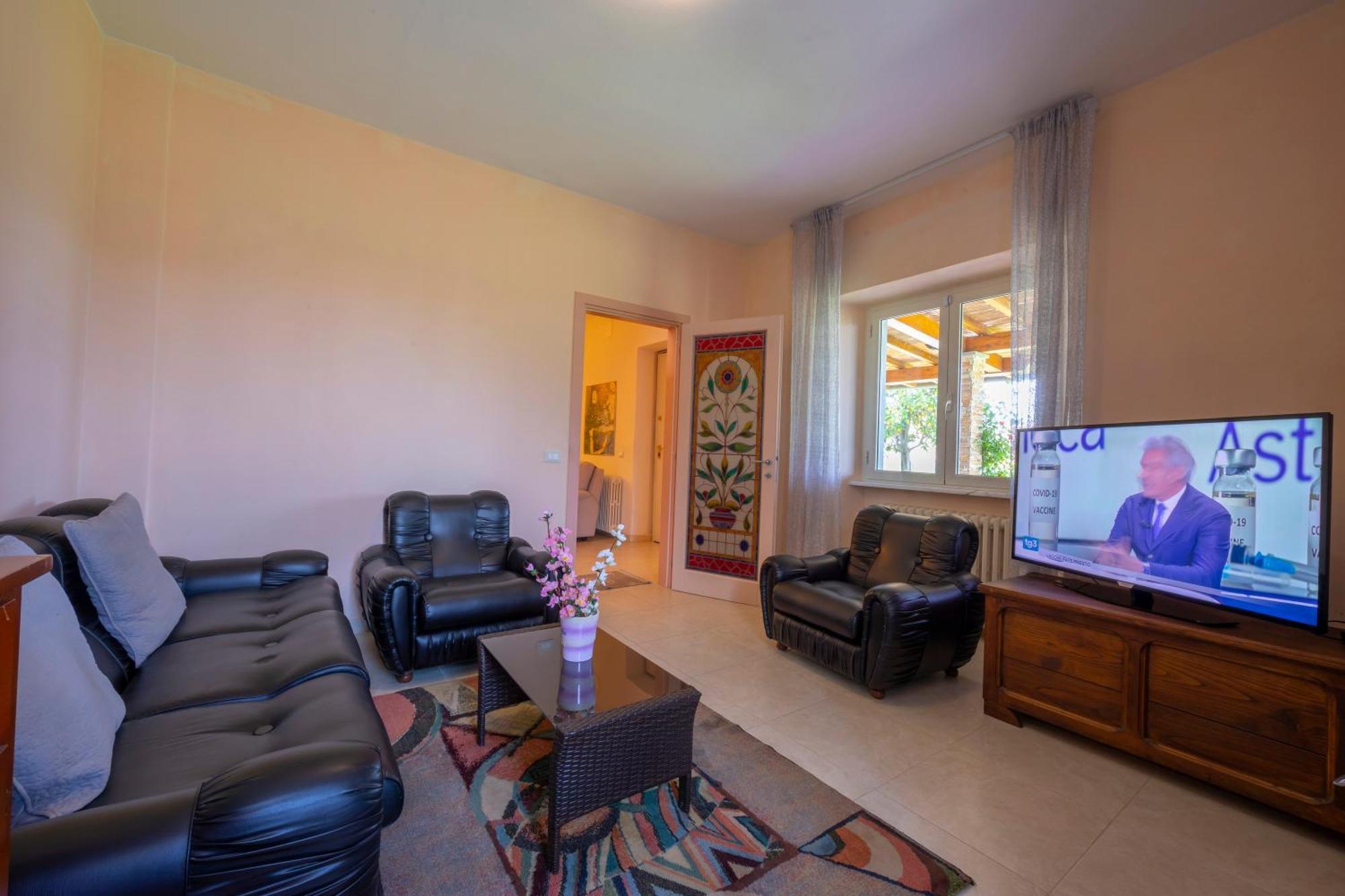 פיאטרה סנטה Villa Clara Few Km From The Sea - Happy Rentals מראה חיצוני תמונה